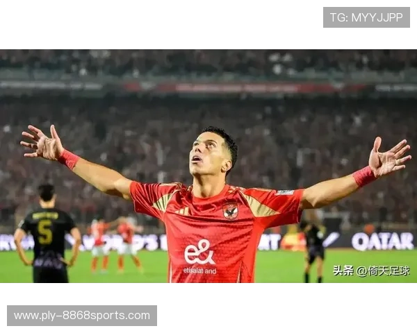 足球赛事精彩纷呈 球星对决激烈上演 比分争夺悬念不断